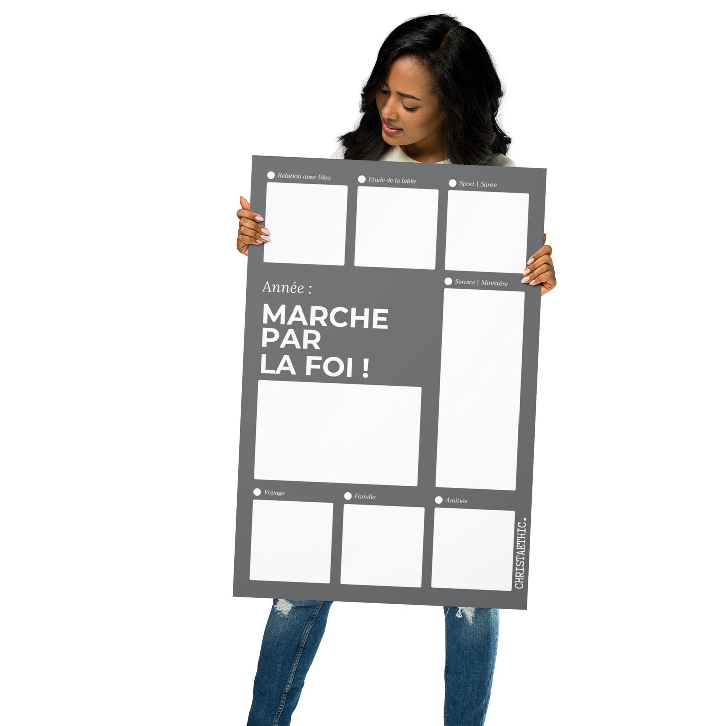 Poster en papier mat de qualité musée intitulé "MARCHE PAR LA FOI !". Le poster présente un tableau de prière avec plusieurs sections pour la méditation biblique et la spiritualité .