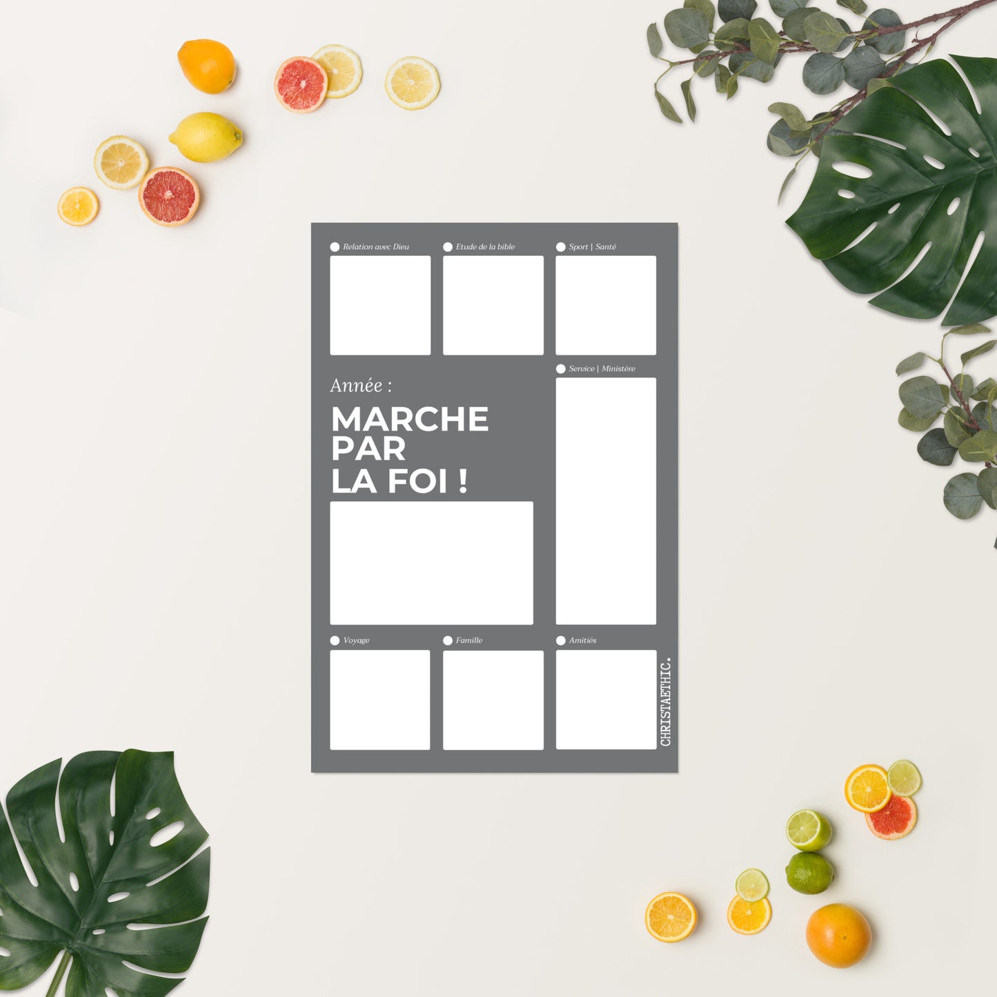 Poster en papier mat de qualité musée intitulé "MARCHE PAR LA FOI !". Le poster présente un tableau de prière avec plusieurs sections pour la méditation biblique et la spiritualité .